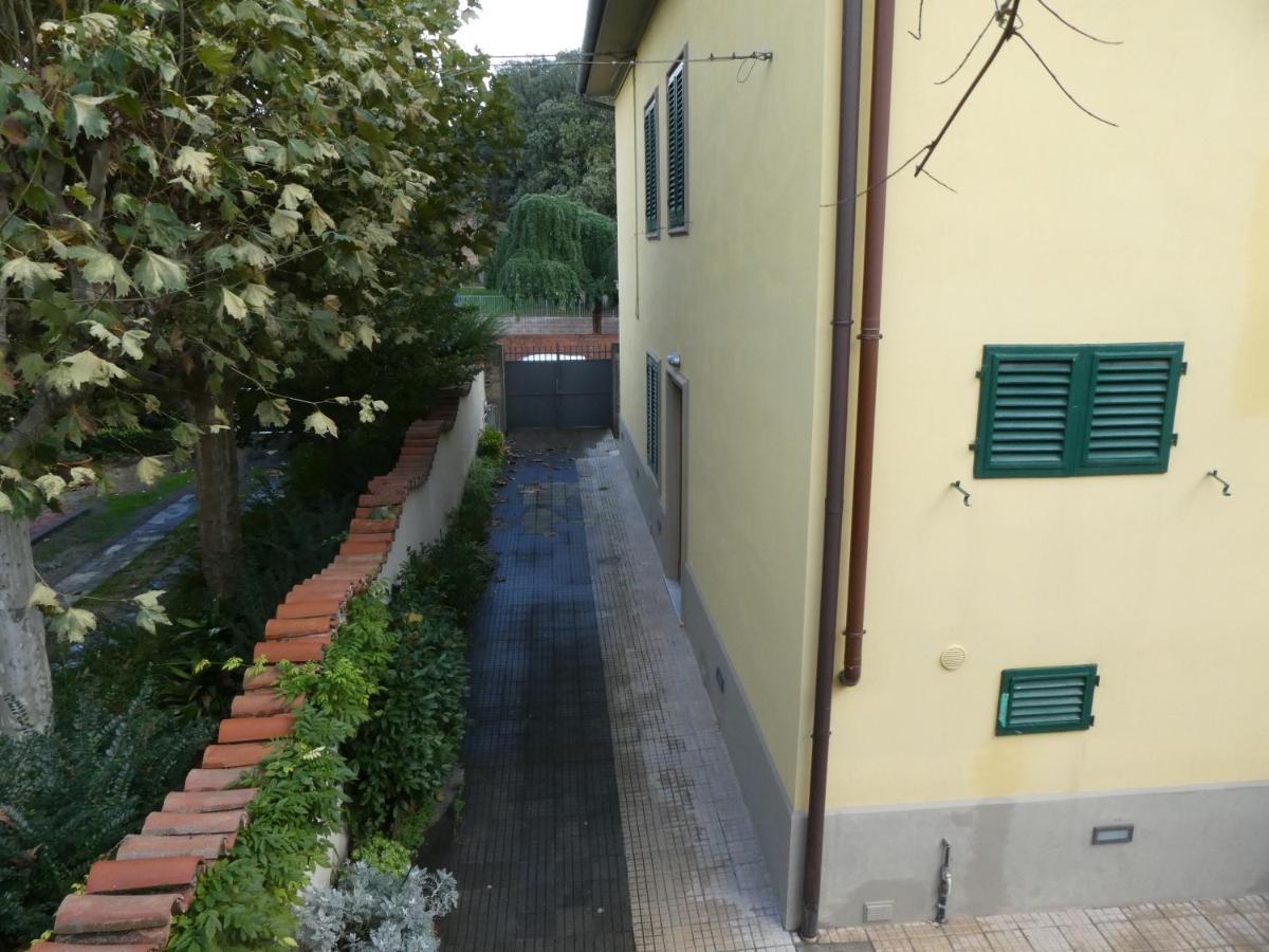 Casa Storica E Confortevole Empoli Luaran gambar