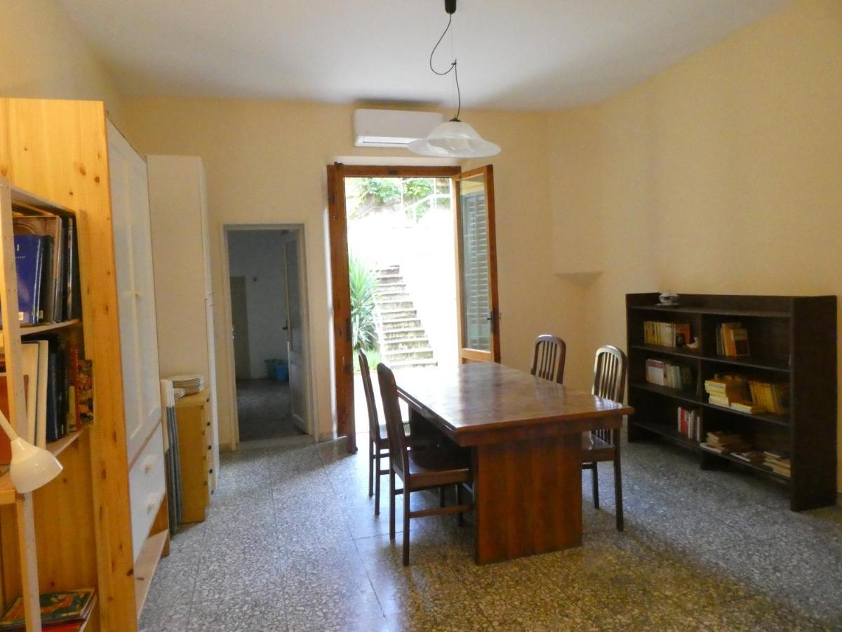 Casa Storica E Confortevole Empoli Luaran gambar